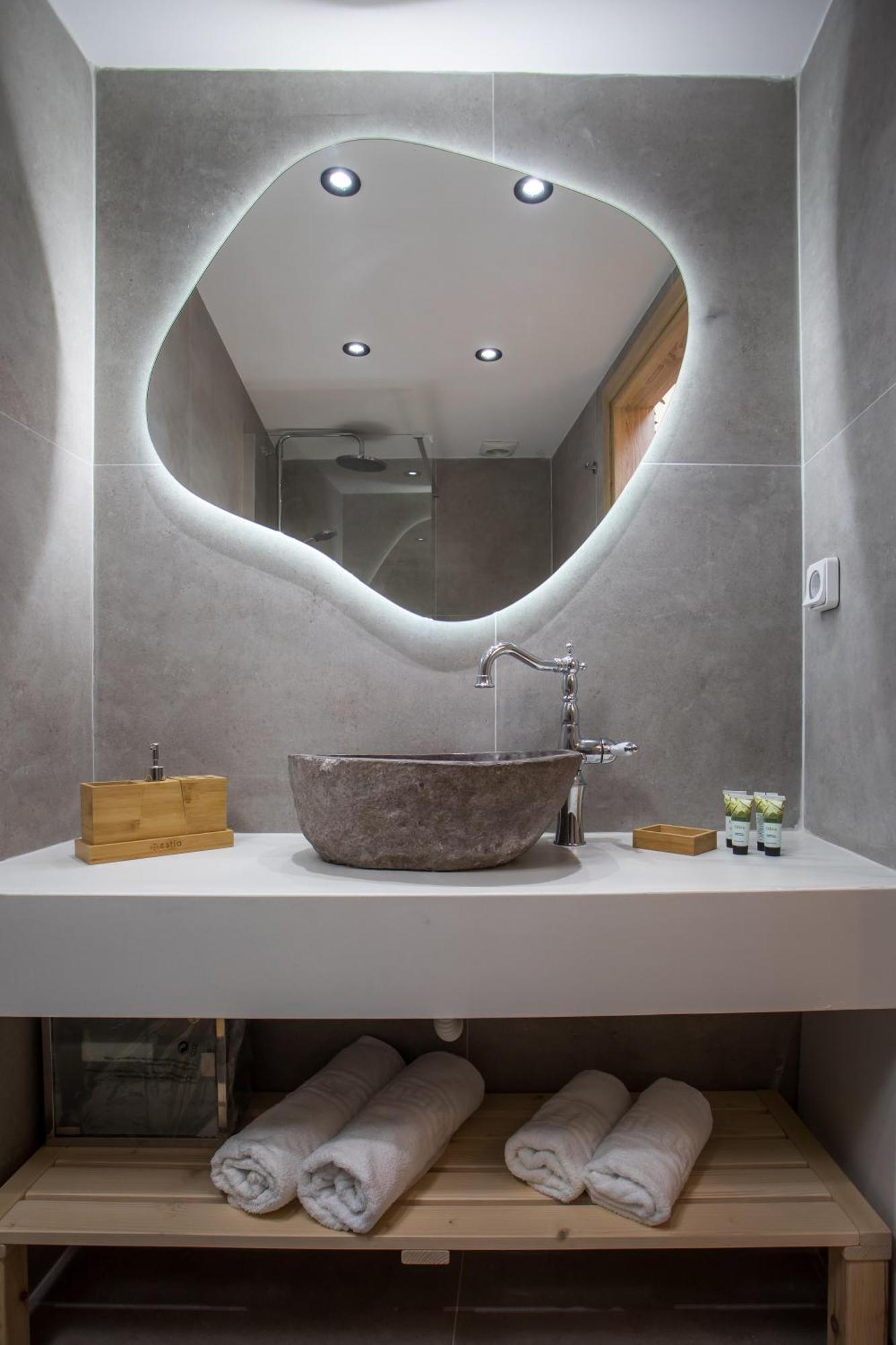Vila Alexandras Stone House Rhodes City Exteriér fotografie